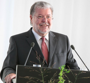 Ministerpräsident Beck; Bild: Nahdran Photografie