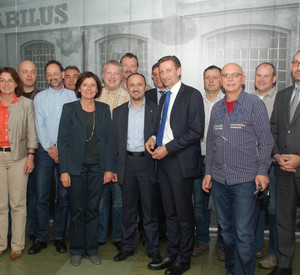 Dreyer bei der Betriebsversammlung der Firma Stabilus; Bild: Mario Hulten, Stabilus