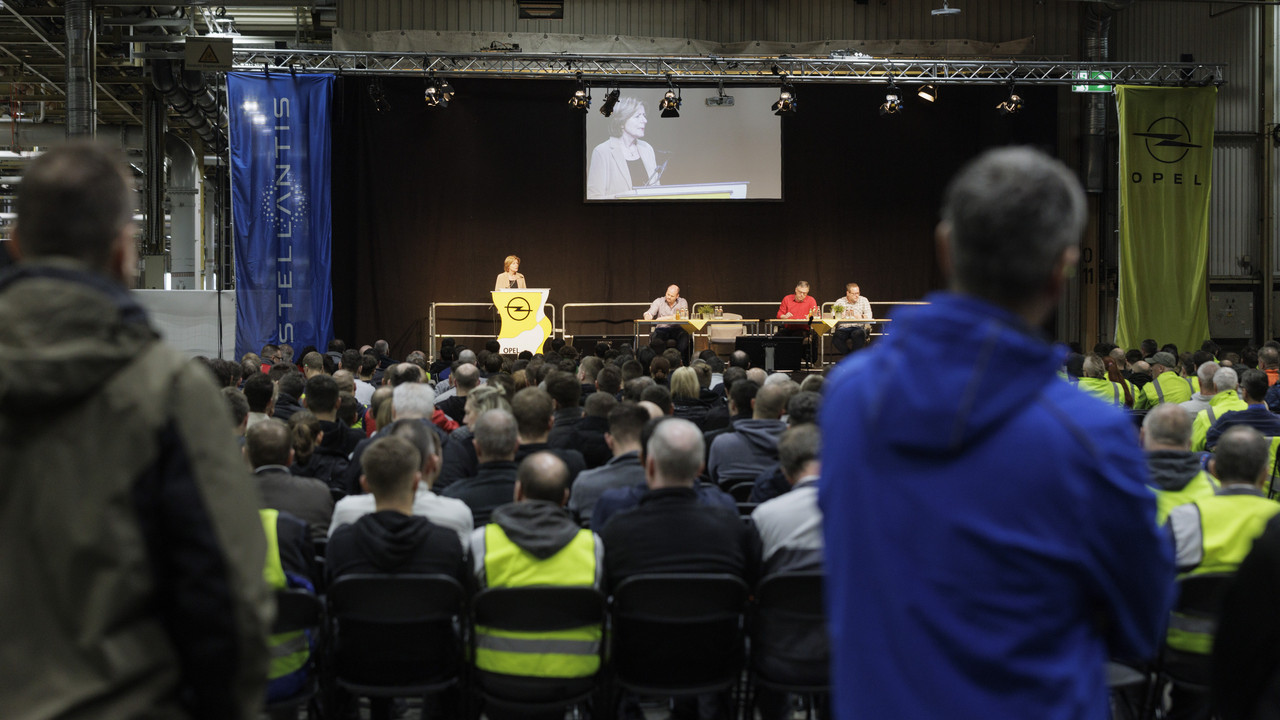 Ministerpräsidentin Malu Dreyer Betriebsversammlung Opel Automobile GmbH Kaiserslautern