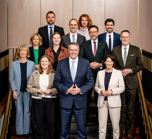 Mainz, 04.11.2025

Kabinett Rheinland-Pfalz mit Ministerpräsident Alexander Schweitzer

Photo © Peter Jülich