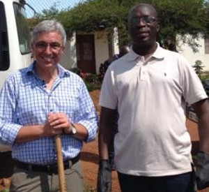 Innenminister Roger Lewentz in Ruanda; Bild: ISIM