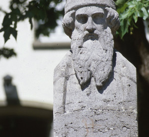 Gutenberg Büste vor der Uni Mainz; Bild: Universität, Hartmann Fotodesign