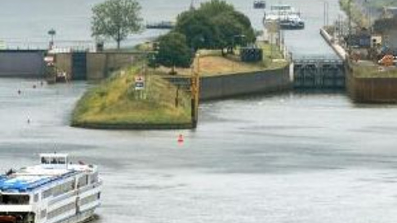 Moselschleuse; Bild: rlp-Archiv