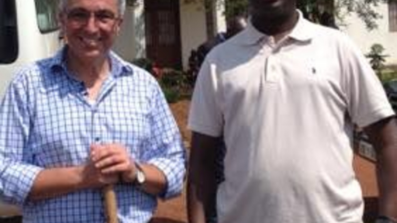 Innenminister Roger Lewentz in Ruanda; Bild: ISIM