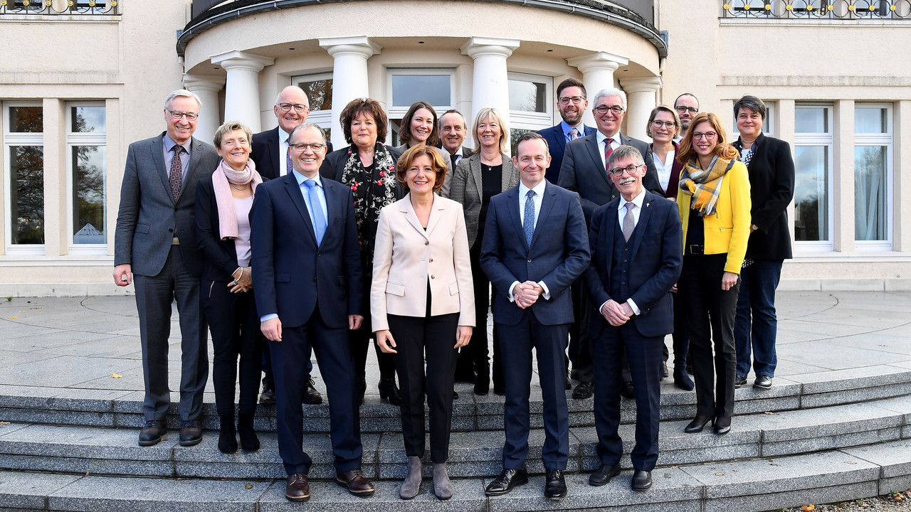 Ministerrat trifft LIGA
