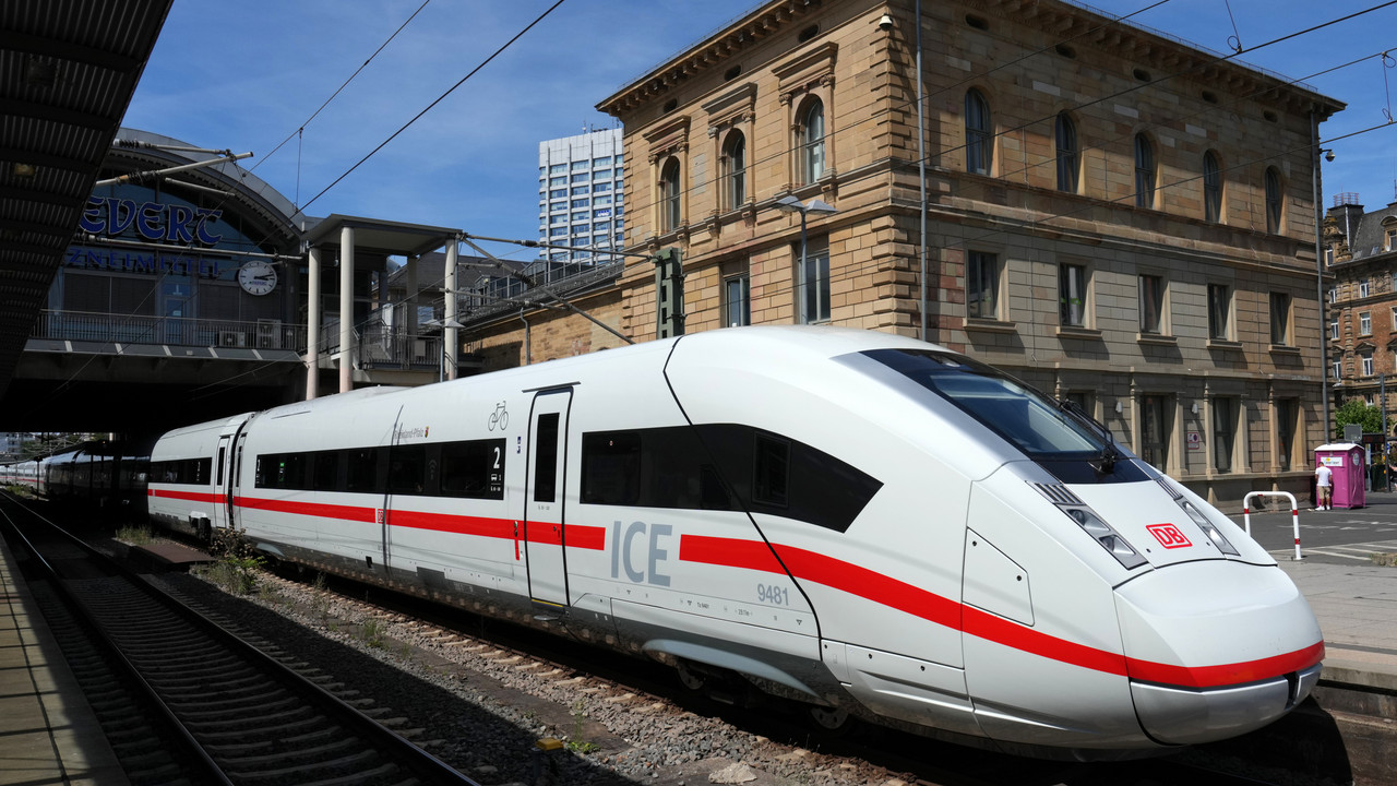 Der 100. ICE 4 heißt "Rheinland-Pfalz"