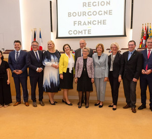 Die Regierungsspitzen des 4er-Netzwerks der Regionen Burgund-Franche-Comté (Frankreich), Rheinland-Pfalz, Mittelböhmen (Tschechien) und Oppeln (Polen). 