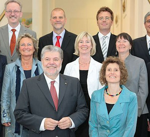 Beck mit dem neuen Kabinett; Bild: Piel