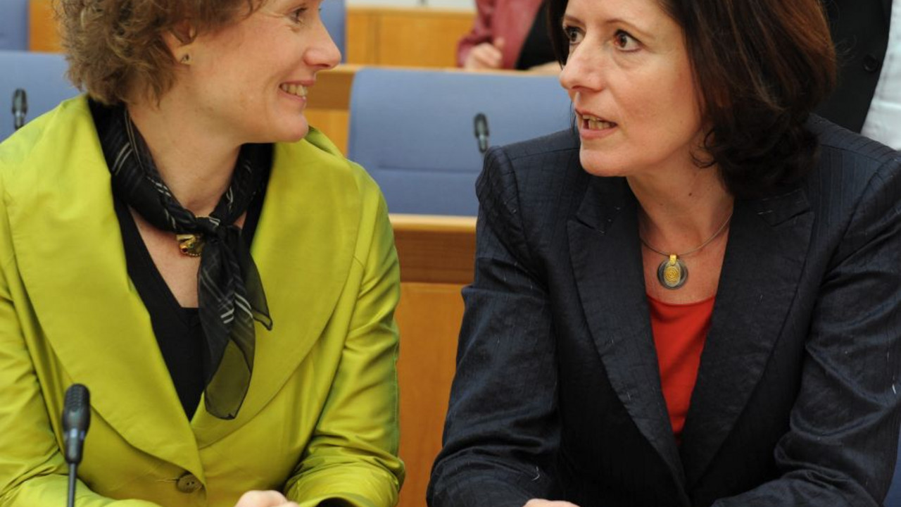 Wirtschaftsministerin Eveline Lemke und Ministerpräsidentin Malu Dreyer; Bild: rlp-Archiv