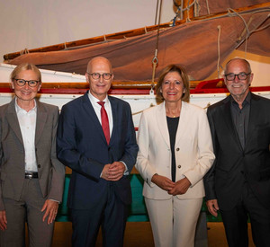 Ministerpräsidentin Malu Dreyer mit dem ersten Bürgermeister von Hamburg, Peter Tschentscher.