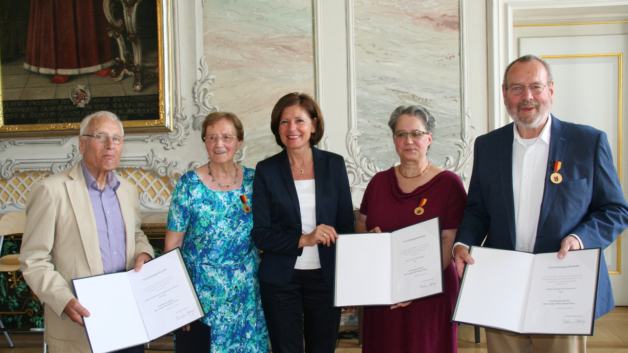 Verleihung der Landesverdienstmedaille
