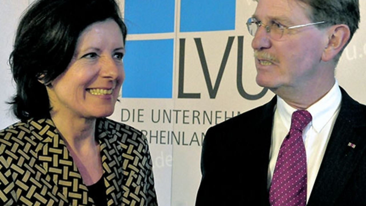 Ministerpräsidentin Dreyer und der Präsident der LVU, Gerhard Braun,