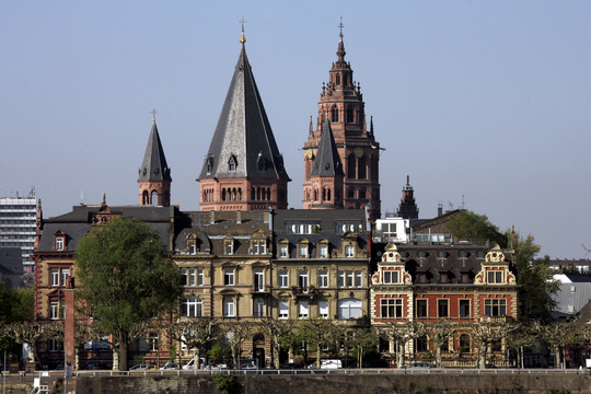 Ansicht von Mainz mit dem Dom