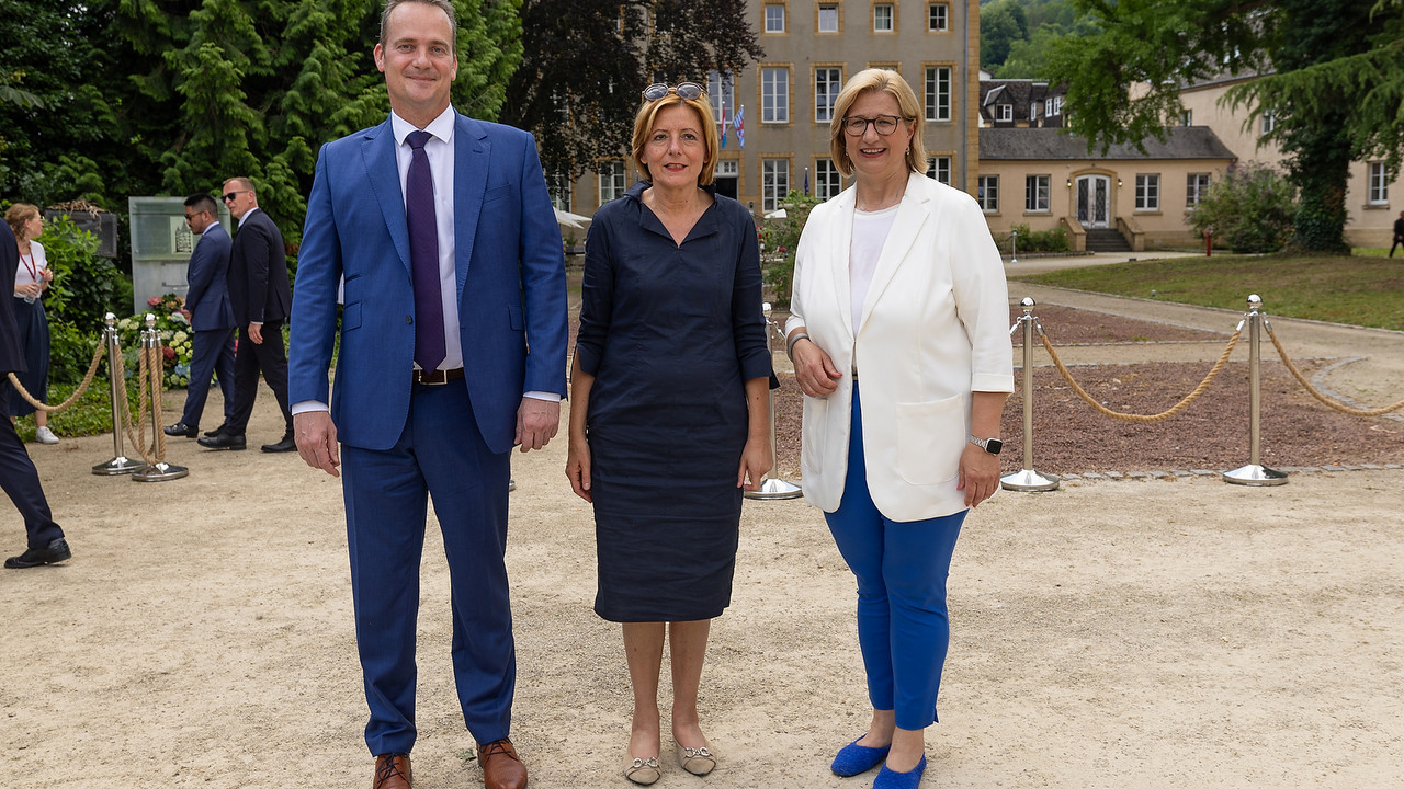 v.l.n.r. Xavier Bettel, Vizepremierminister Luxemburg, Malu Dreyer, Ministerpräsidentin Rheinland-Pfalz, Anke Rehlinger, Ministerpräsidentin Saarland.