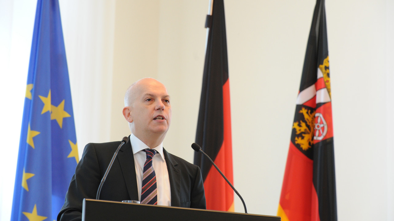 Landesbeauftragter für den Datenschutz und die Informationsfreiheit Prof. Dr. Dieter Kugelmann
