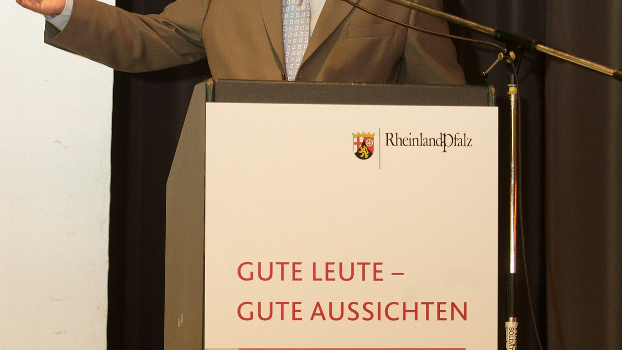 Ministerpräsident Kurt Beck bei der Betriebsrätekonferenz in Koblenz; Bild: Frey