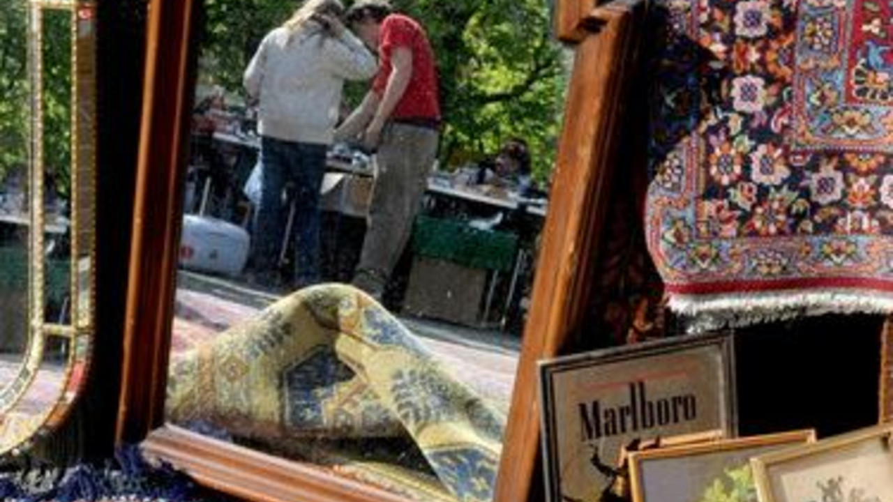 Flohmarkt-Stand; Bild: dpa