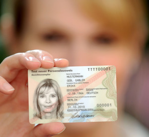 Neuer Personalausweis; Bild: dpa