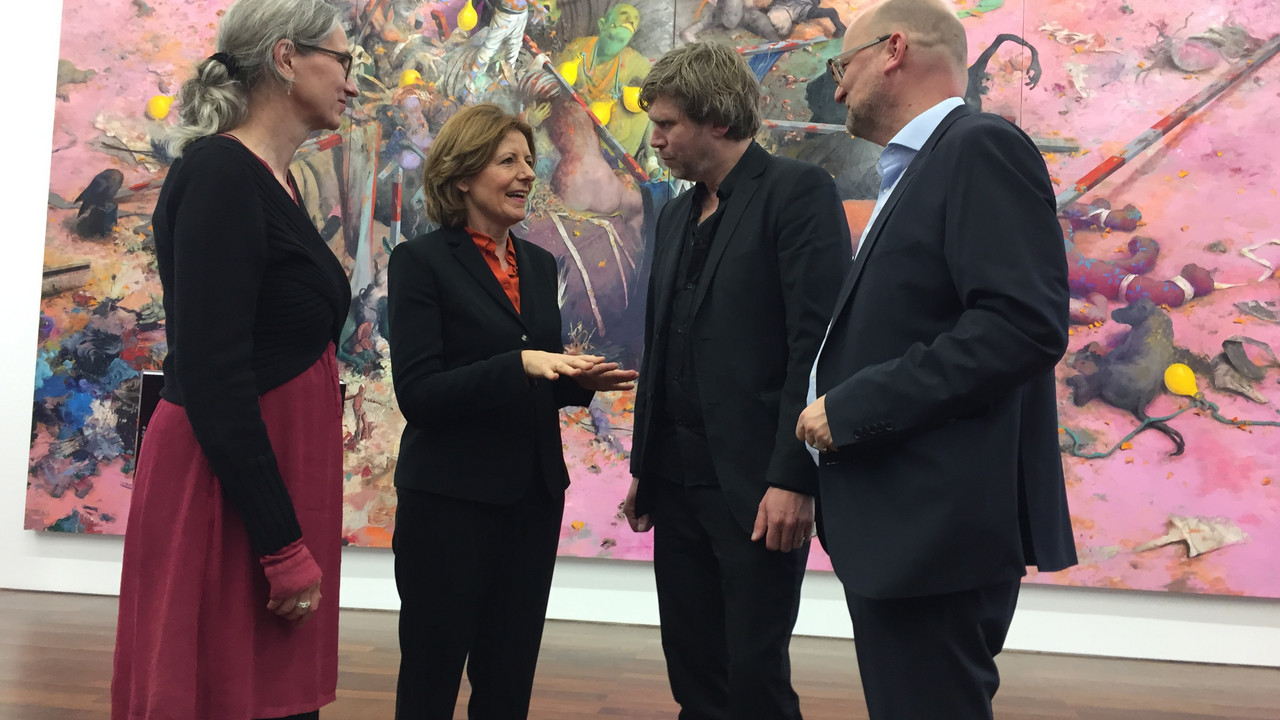 Ministerpräsidentin Malu Dreyer bei der Ausstellungseröffnung „Salvador Dalí und Hans Arp. Die Geburt der Erinnerung."