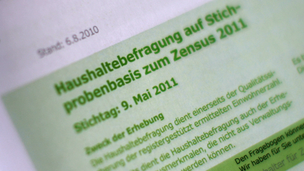 Fragebogen Zensus 2011; Bild: dpa