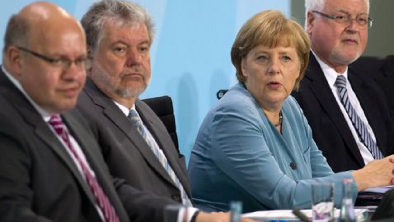 Altmaier, Beck, Merkel, Carstensen zum Energiekonzept; Bild: dpa