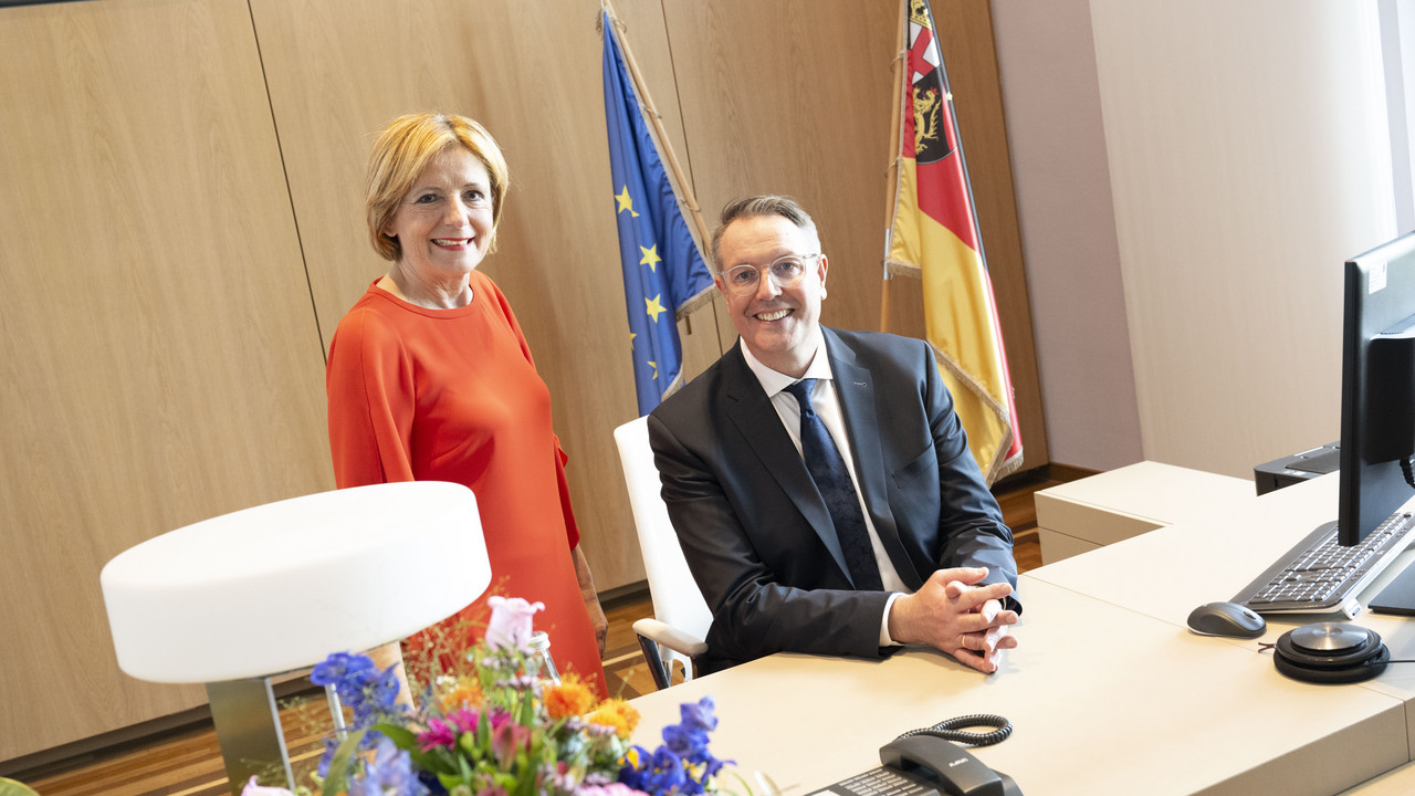 Büroübergabe MP-Wechsel
