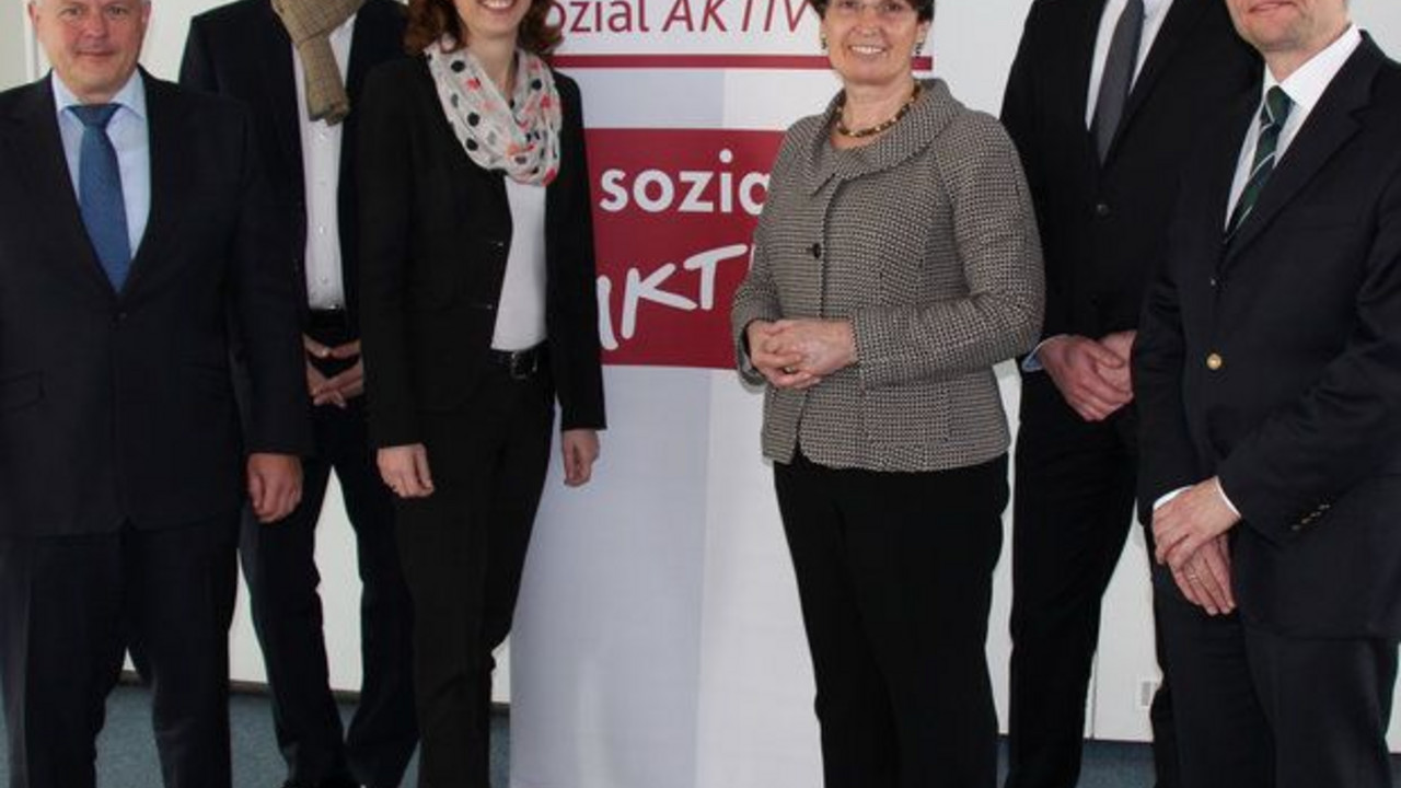 Gemeinsam mit der Universitätsmedizin Mainz, der Techniker Krankenkasse und der Landesapothekerkammer gab das Gesundheitsministerium den Startschuss zum Modellprojekt“; Bild: MSAGD