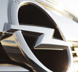 Ope-Logo an einem Pkw; Bild: Website Opel