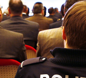 Zuhörer bei einem Vortrag beim Europäischen Polizeikongress in Berlin; Bild: dpa