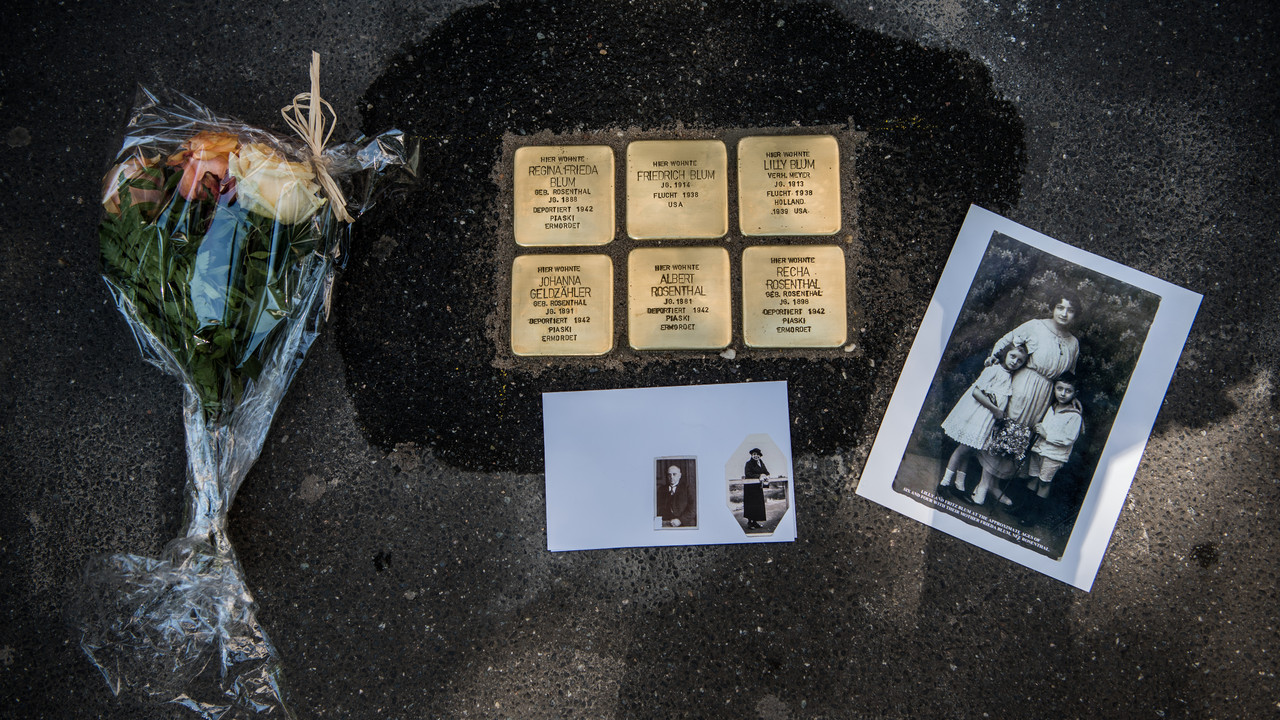 Verlegung von Stolpersteinen