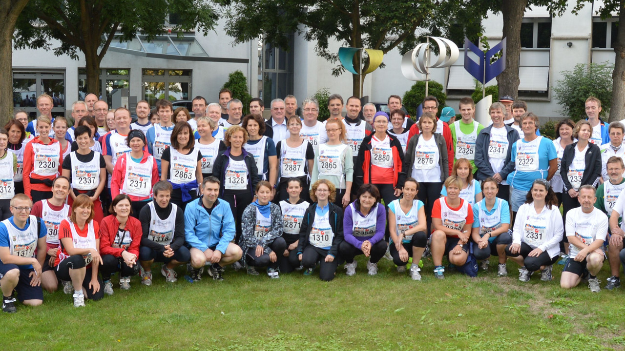 Über 100 Läuferinnen und Läufer der Landesregierung beim 1. Mainzer Firmenlauf; Bild: rlp