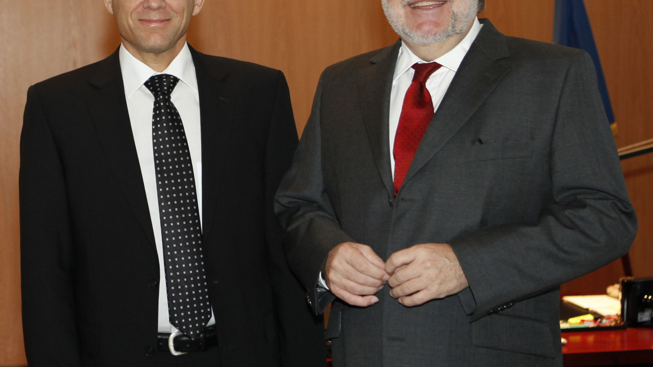 Ministerpräsident Kurt Beck mit dem israelischen Generalkonsul Shalev Schlosser; Bild: Staatskanzlei/Pipprich