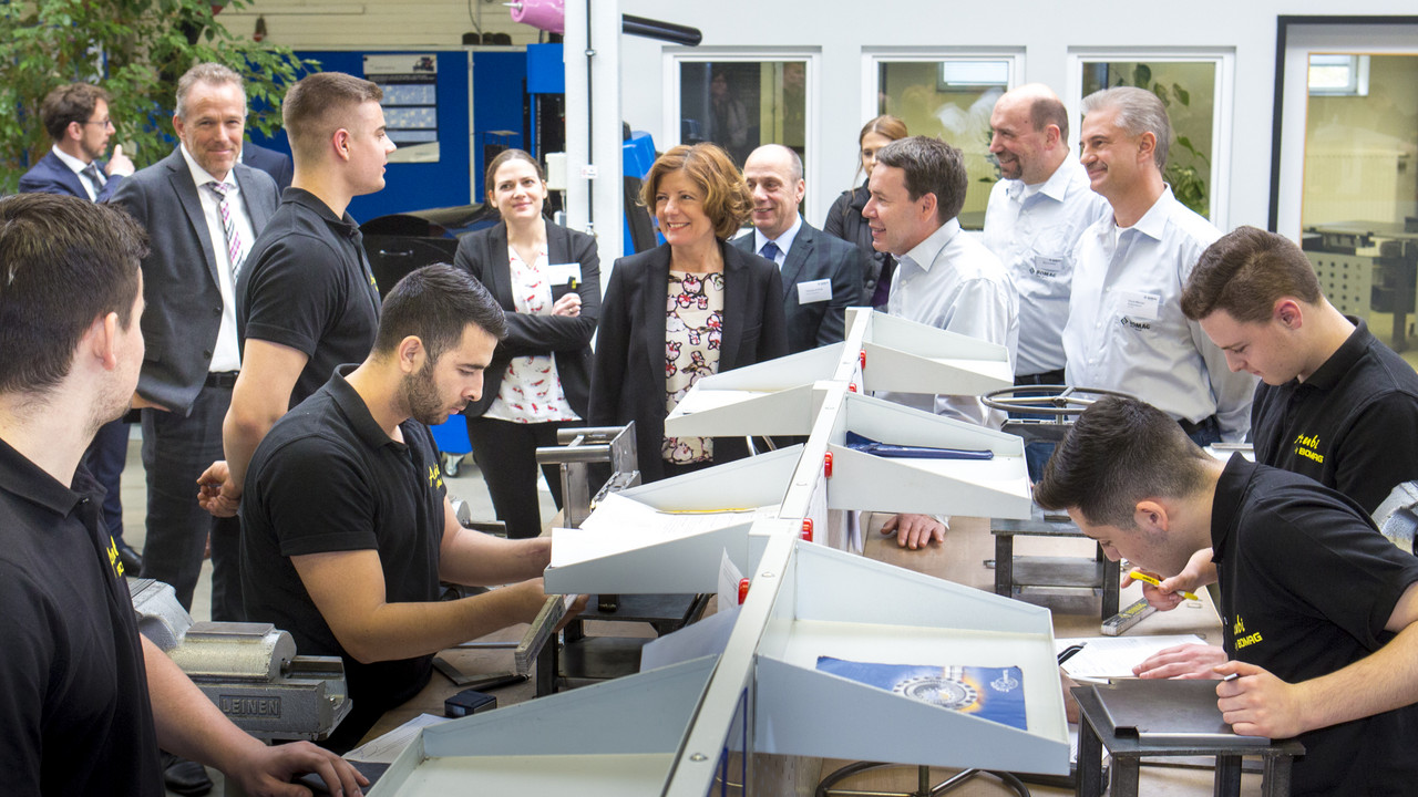 Ministerpräsidentin Malu Dreyer zu Besuch bei der BOMAG GmbH
