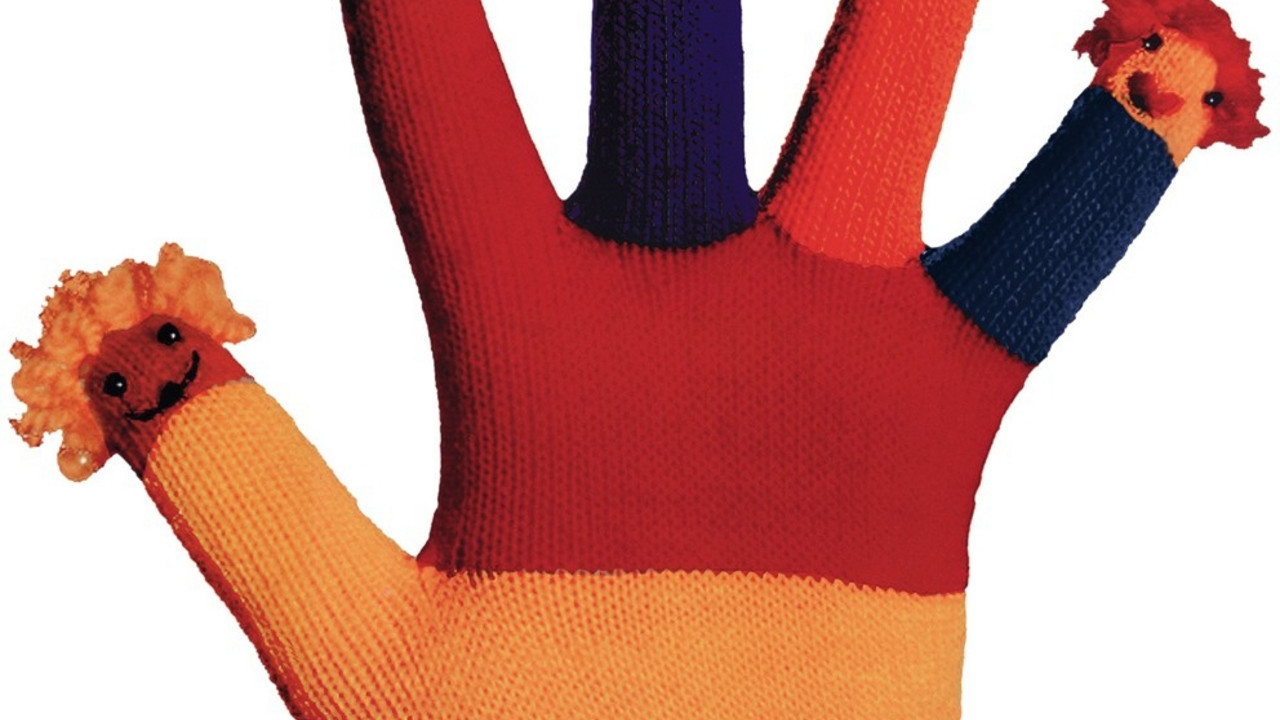 Symbolbild: Handschuh; Bild: © Interkultureller Rat in Deutschland e.V. /rlp-Archiv