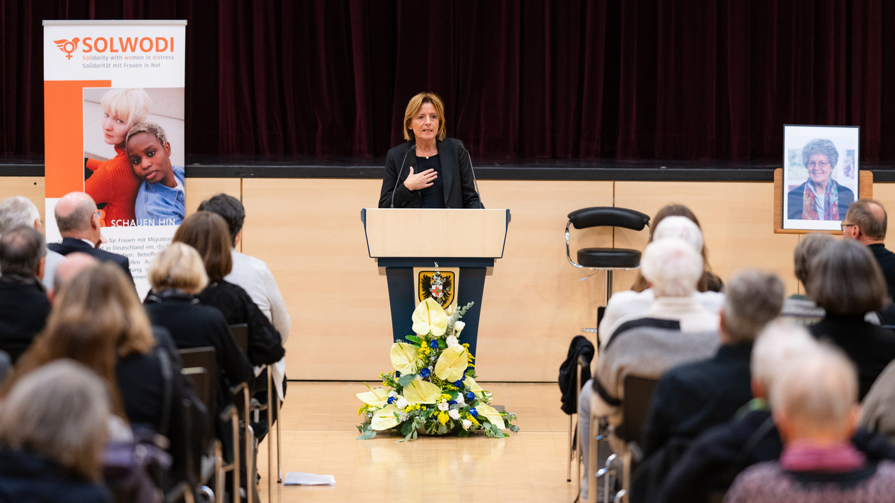 Ministerpräsidentin Malu Dreyer Gedenkfeier Schwester Lea Ackermann
