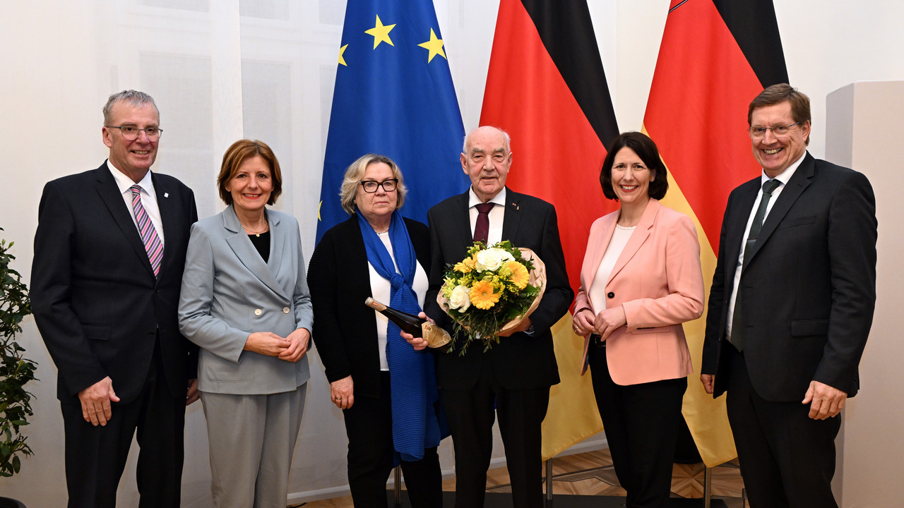 Malu Dreyer und Daniela Schmitt - Verabschiedung Norbert Schindler.