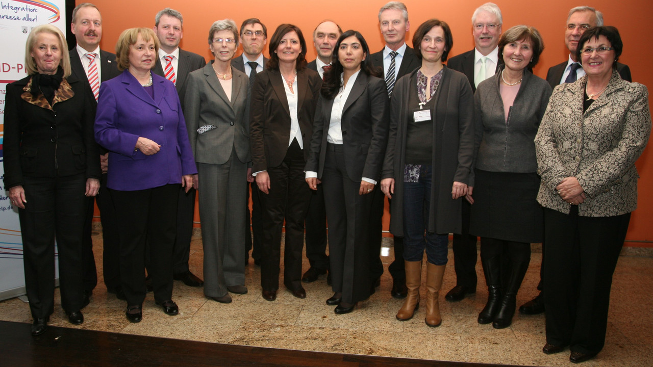 Gruppenfoto Integrationsminister-Konferenz; Bild: Guido Steinacker