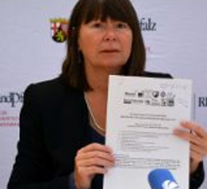 Umweltministerpräsidentin Ulrike Höfken bei einer PK zum Nationalpark; Bild: Umweltministerium