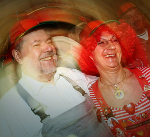 Ministerpräsident Kurt Beck bei der Landtagsfastnacht; Bild: dpa