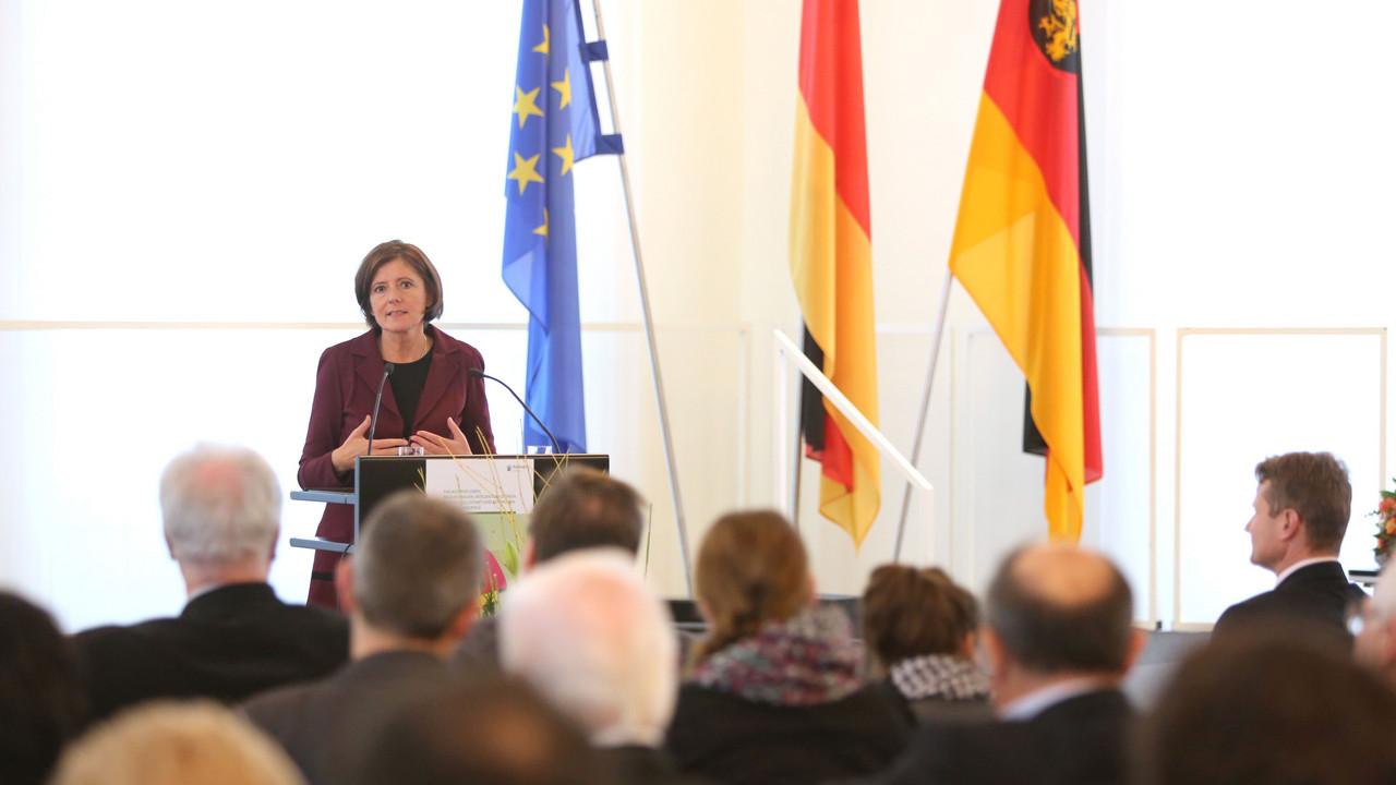 Ministerpräsidentin Malu Dreyer ehrte die Preisträgerinnen und Preisträger; Bild: Sell / © Staatskanzlei
