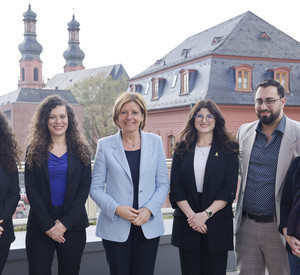 Ministerpräsidentin Malu Dreyer und die Beauftragte für jüdisches Leben und Antisemitismusfragen, Monika Fuhr, treffen Jüdischen Studierendenverband Hinenu