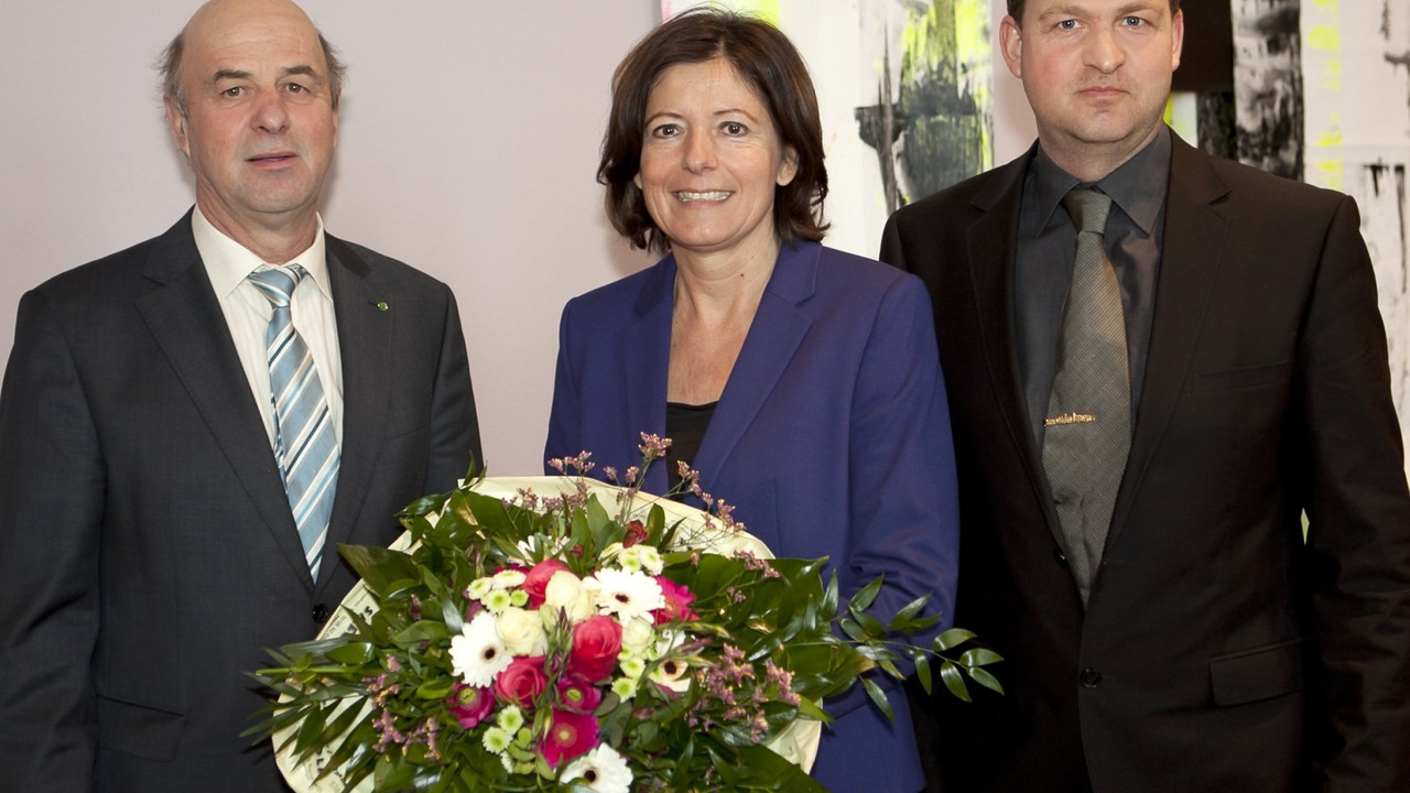 Volker Schmitt (Präsident des Landesverbandes Gartenbau), Ministerpräsidentin Malu Dreyer und Christian Smedla (Kreisgärtnermeister aus Mainz) (v.l.n.r.); Bild: Martina Pipprich © Staatskanzlei