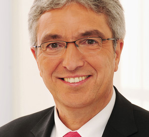 Infrastrukturminister Roger Lewentz; Foto: rlp-Archiv