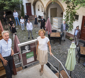 Besuch des Chawwerusch-Theaters in Herxheim im Rahmen der "Im Land daheim-Sommerreise" von Ministerpräsidentin Malu Dreyer.           