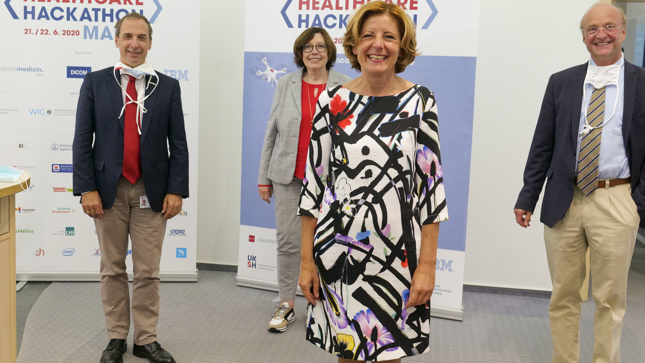 Ministerpräsidentin Malu Dreyer beim bundesweit ersten Digitaltags im Gutenberg Health Hub der Universitätsmedizin.