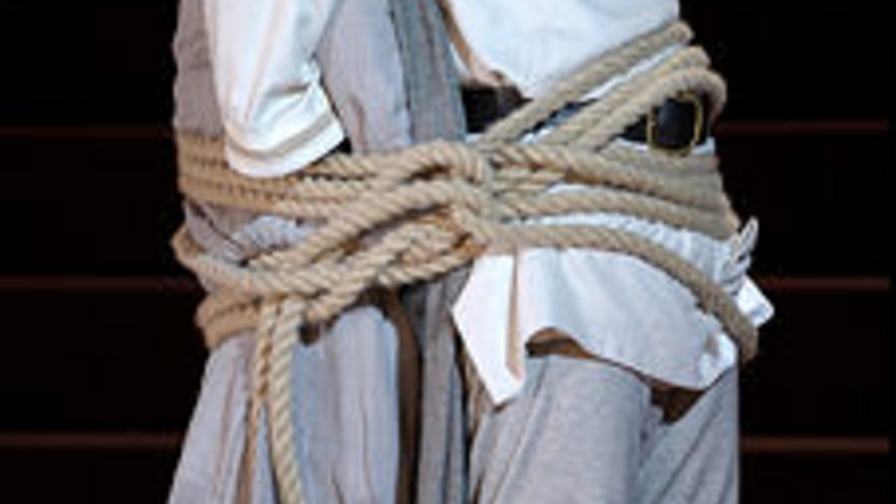 Gustav Peter Wöhler als Gunther und Christoph Maria Herbst als Hagen