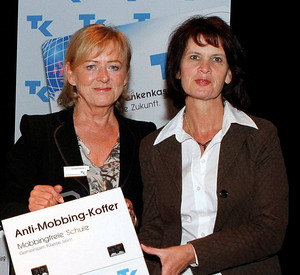 Vorstellung Anti-Mobbing-Koffer; Bild: Sämmer