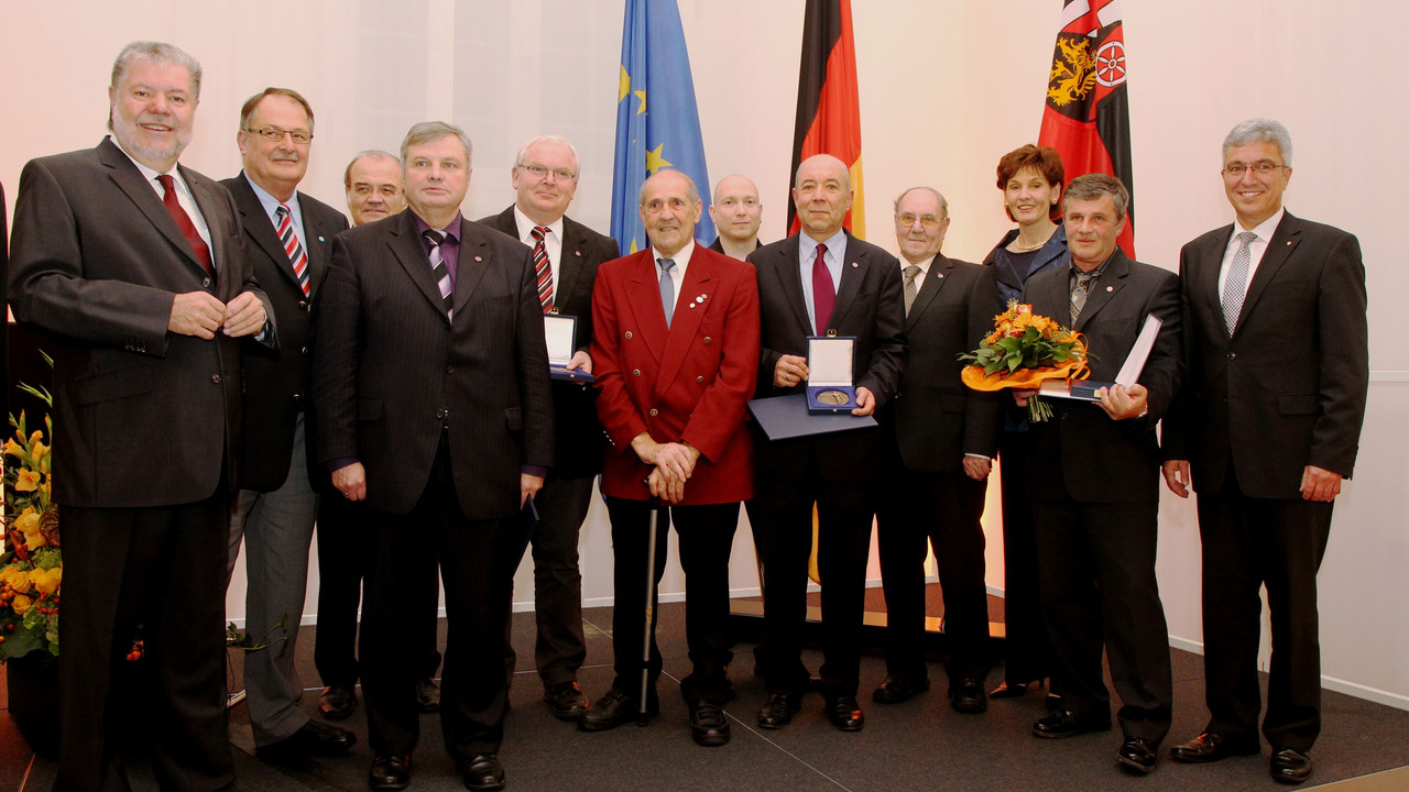 Sportplakette; Bild: Stefan Saemmer / © Staatskanzlei