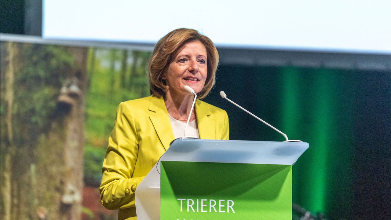 Ministerpräsidentin Malu Dreyer spricht beim 6. Trierer Waldforum