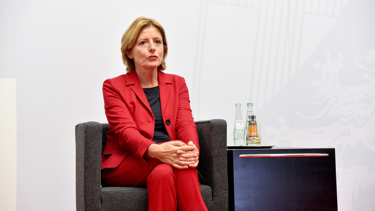 Ministerpräsidentin Malu Dreyer beim 3. Corona-Bündnis-Treffen